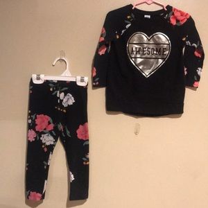 2-piece Old Navy Long sleeve w/ matching leggings